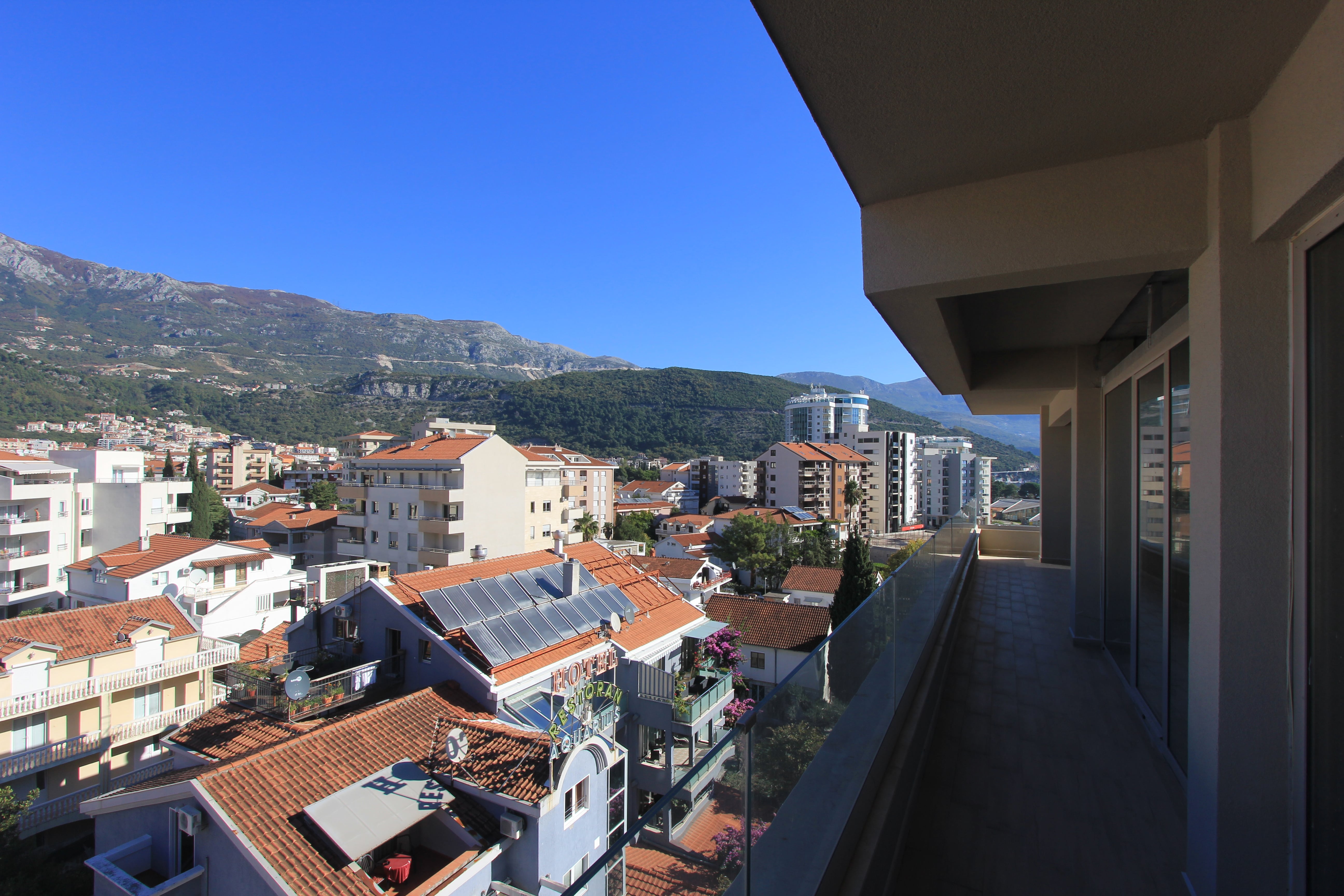 Penthouse in Budva with amazing view