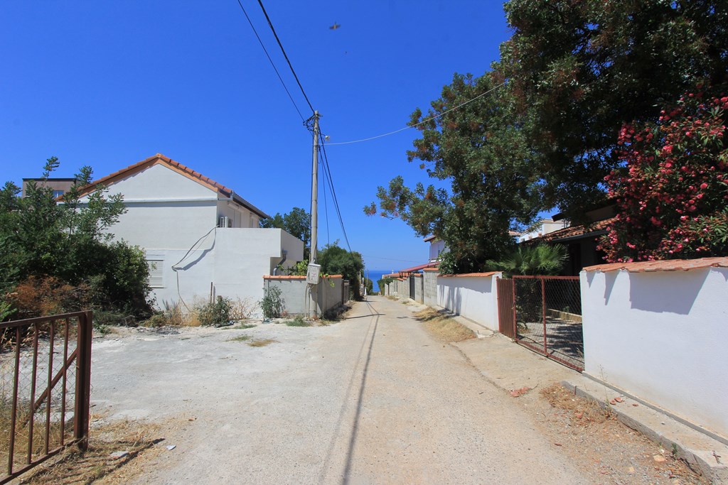 A two-storey house for sale in Utjeha 