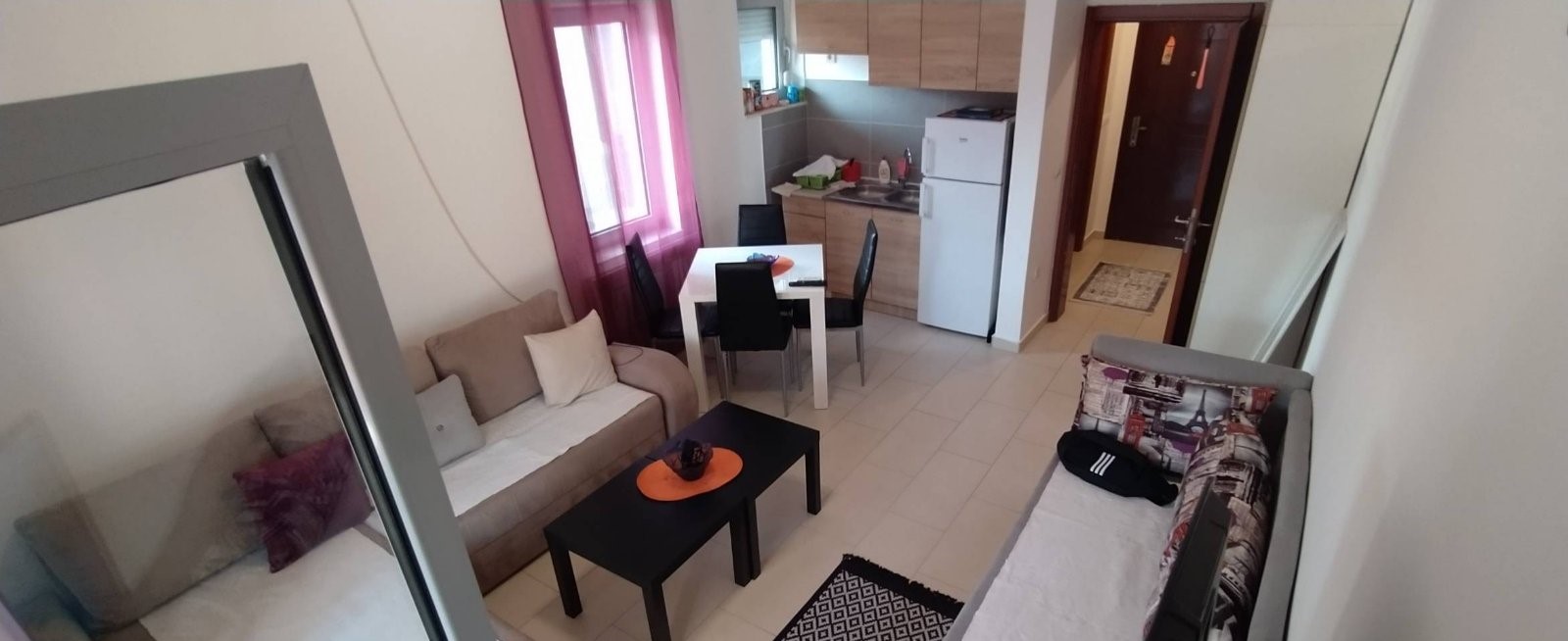 Студия 34м2 в Херцег Нови в тихом месте