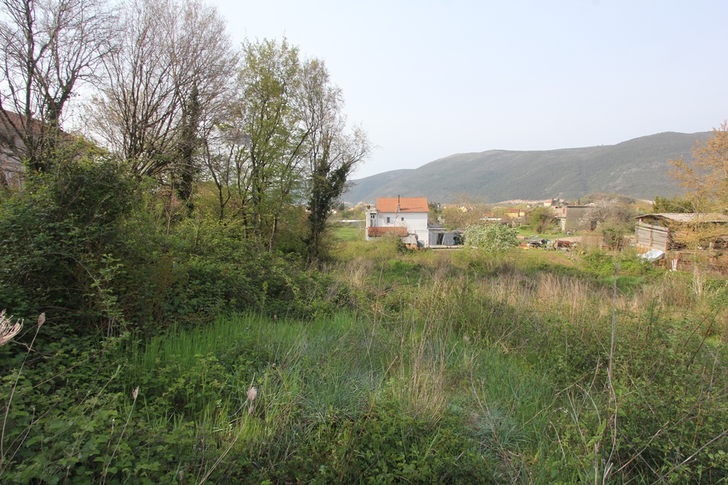 Участки в Ластва Грбальска