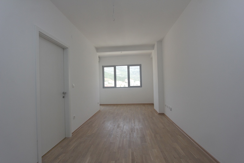 Wohnungen im Neubau in Budva