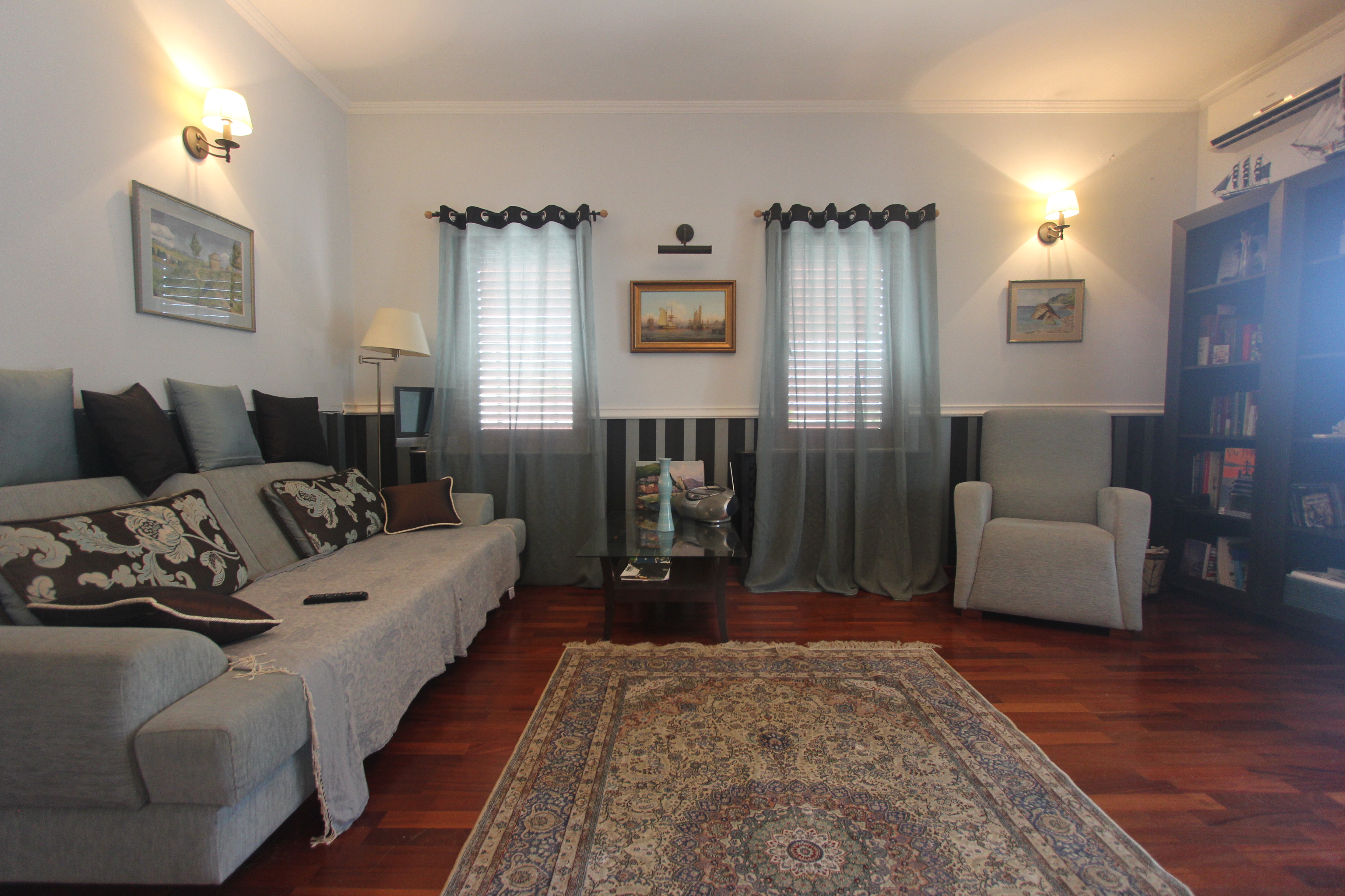 A villa with sea and mountine view in Bar