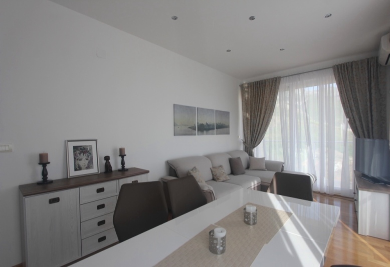 Luxury apartment in Becici