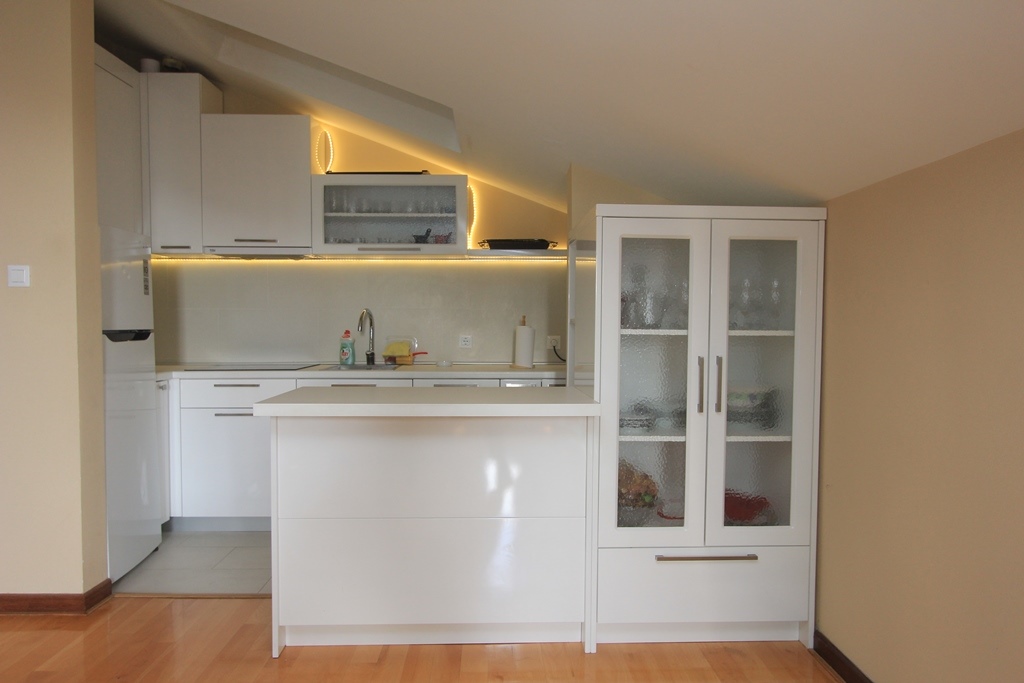 Geräumige Wohnung im Zentrum von Budva