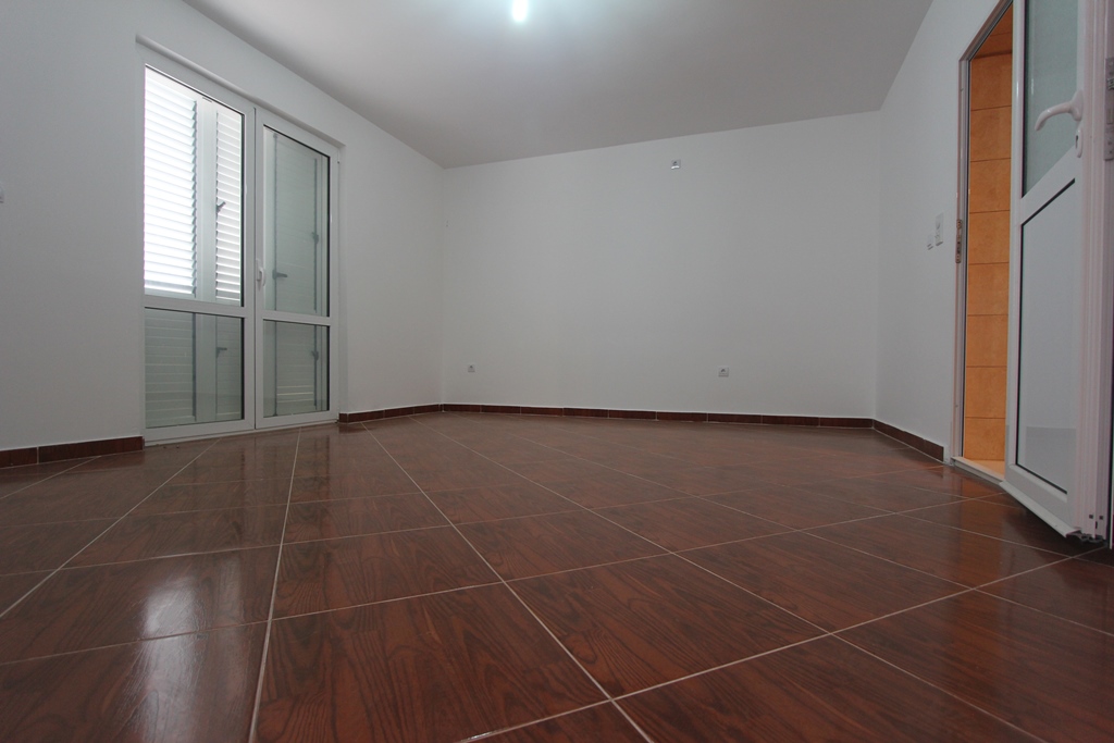 Three-story house with a panoramic view of the sea in an exclusive location