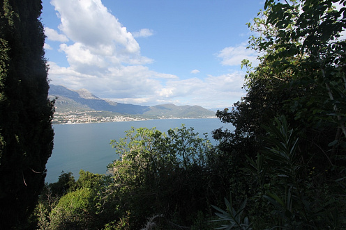 Участок в Нивице