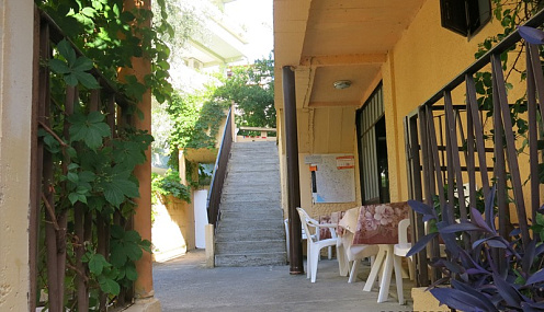 SPECIAL OFFER! Mini hotel in Rafailovici near the sea