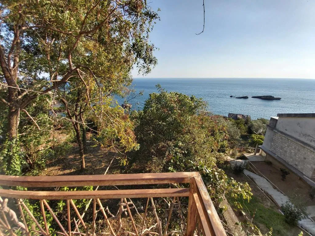 Grundstück in Ulcinj