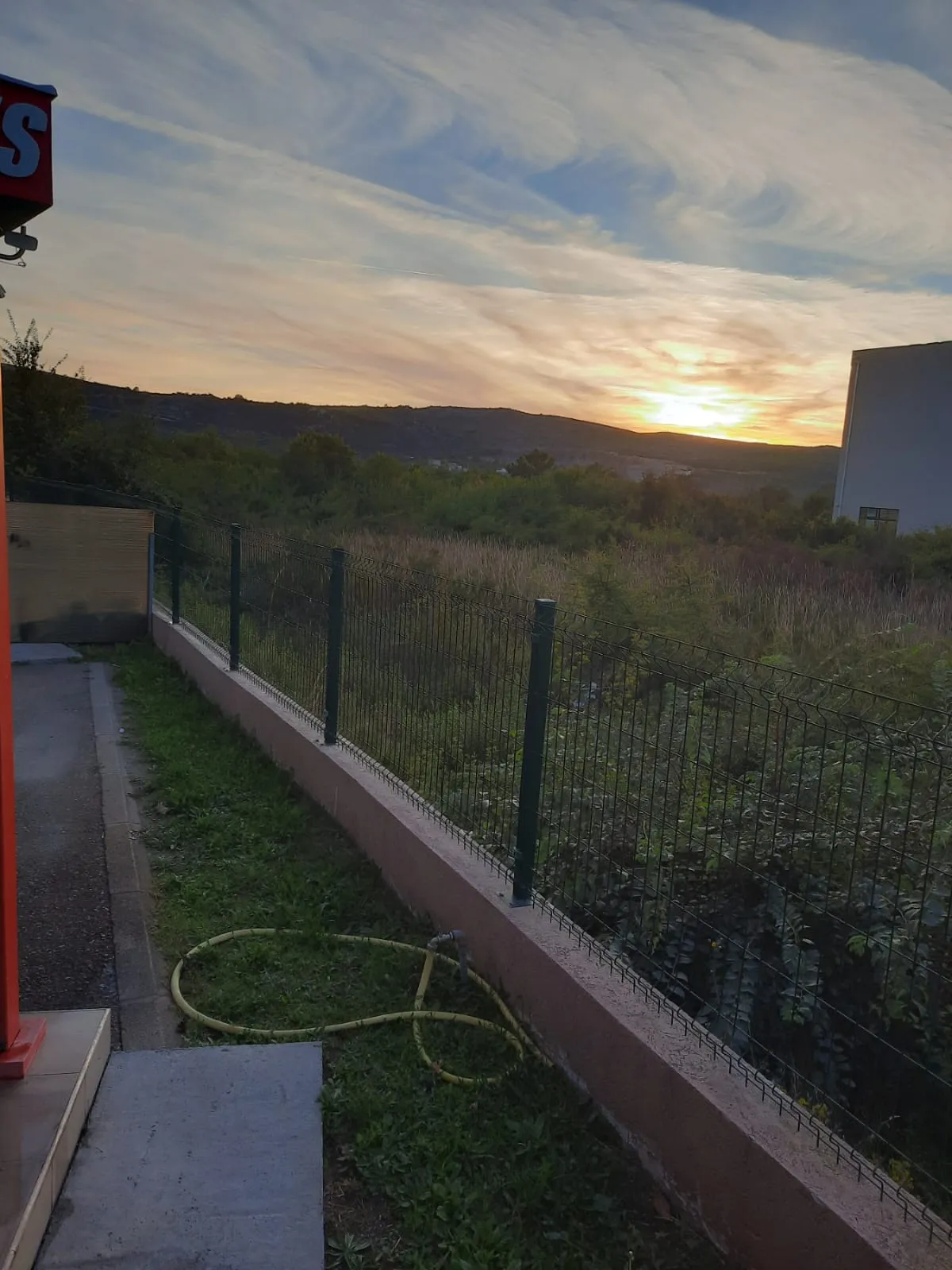 Plot for sale urbanized plot in Radanovici