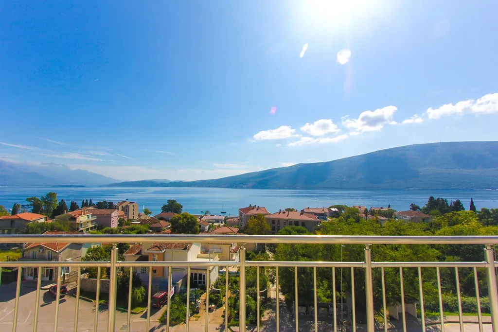 Three Bedroom Apartments with sea views in Herceg Novi, Baosici