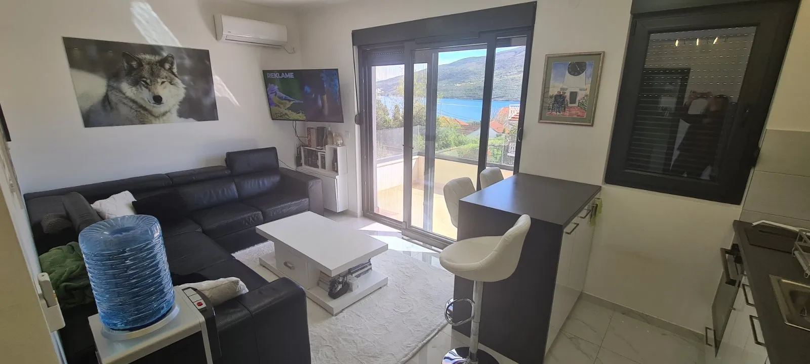 Хорошая квартира в Дженовичи с видом на море