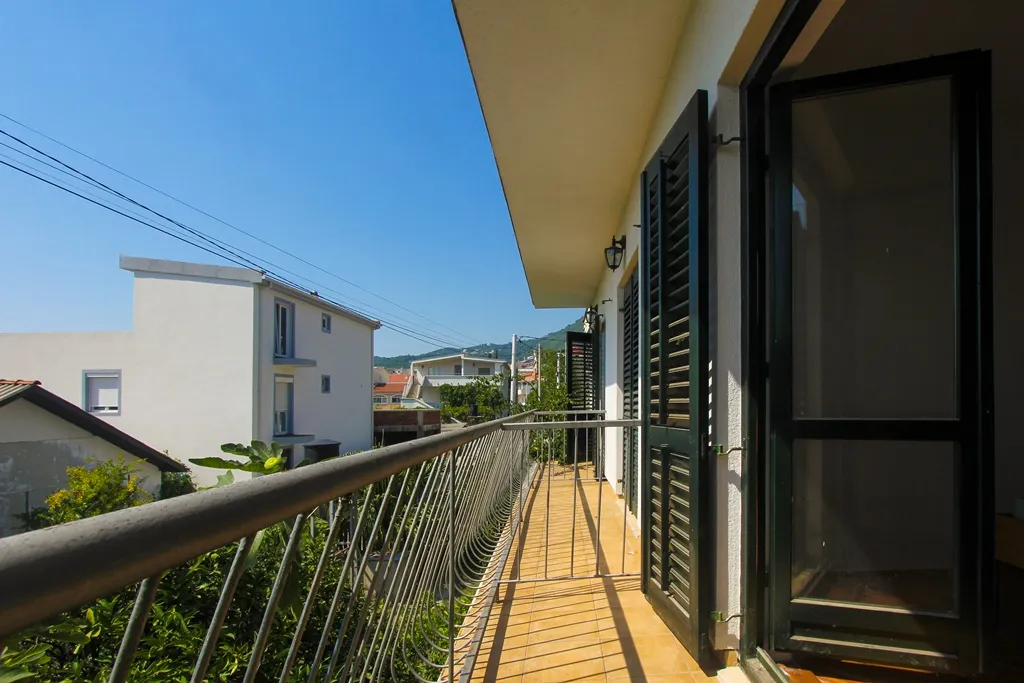 Spacious house for sale in Bar