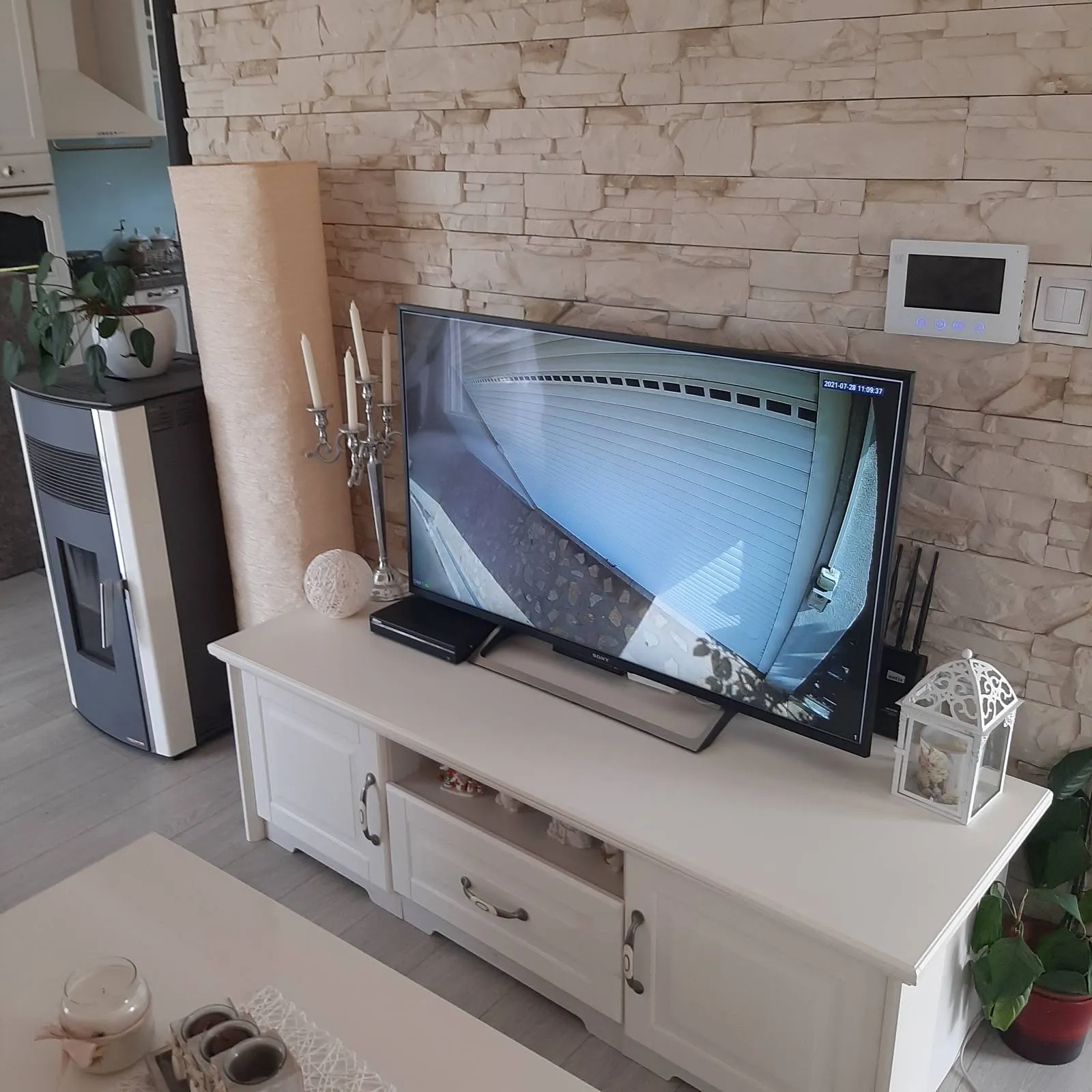 Spacious two-story house with a nice yard