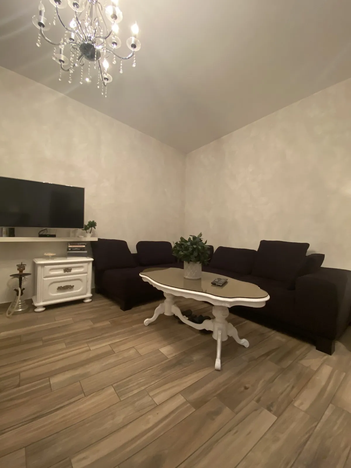 Apartment mit zwei Schlafzimmern im Zentrum von Budva mit Garage