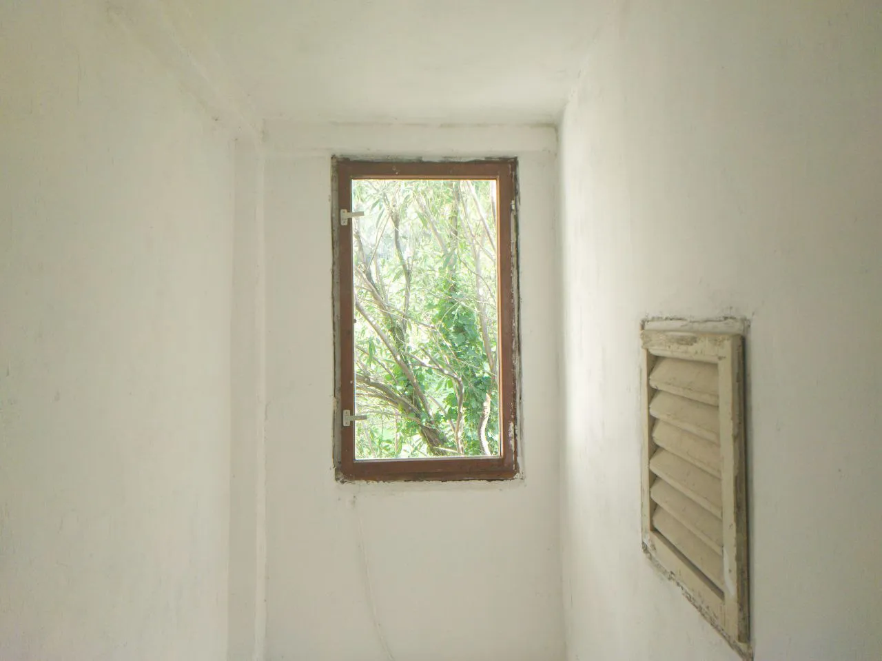 House with two apartments in Becici