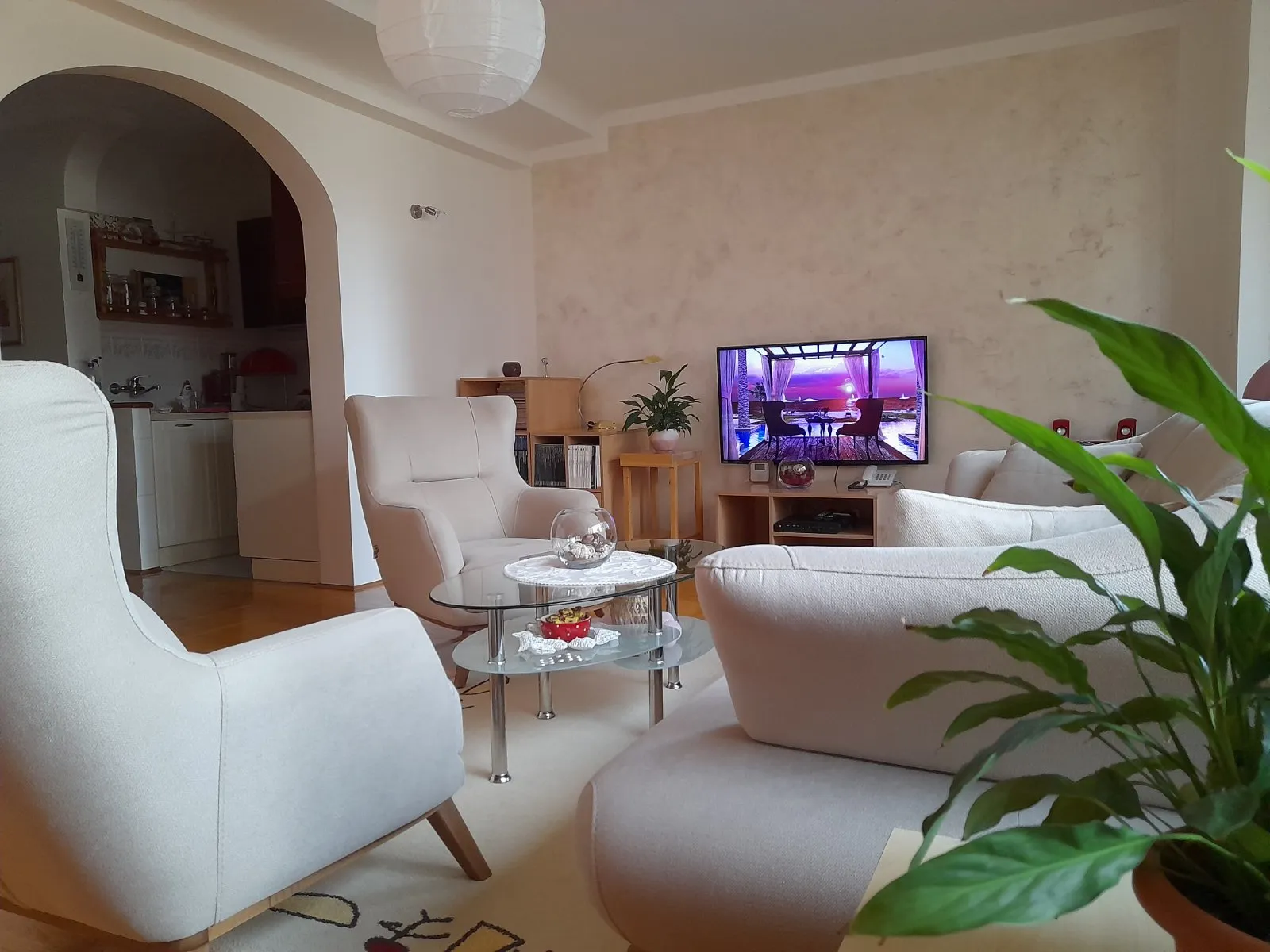 Apartment in Budva on the second line from the sea