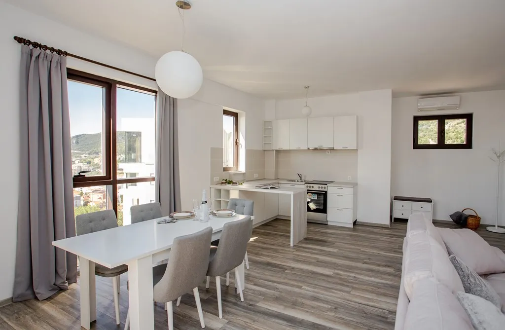 Penthouse in Rafailovici