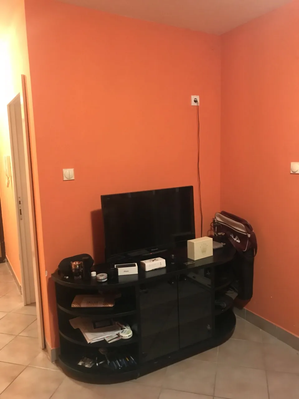 Квартира в Свети Стефан недалеко от моря