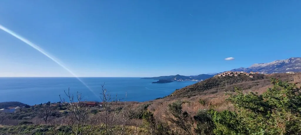 Grundstück in Blizikuce