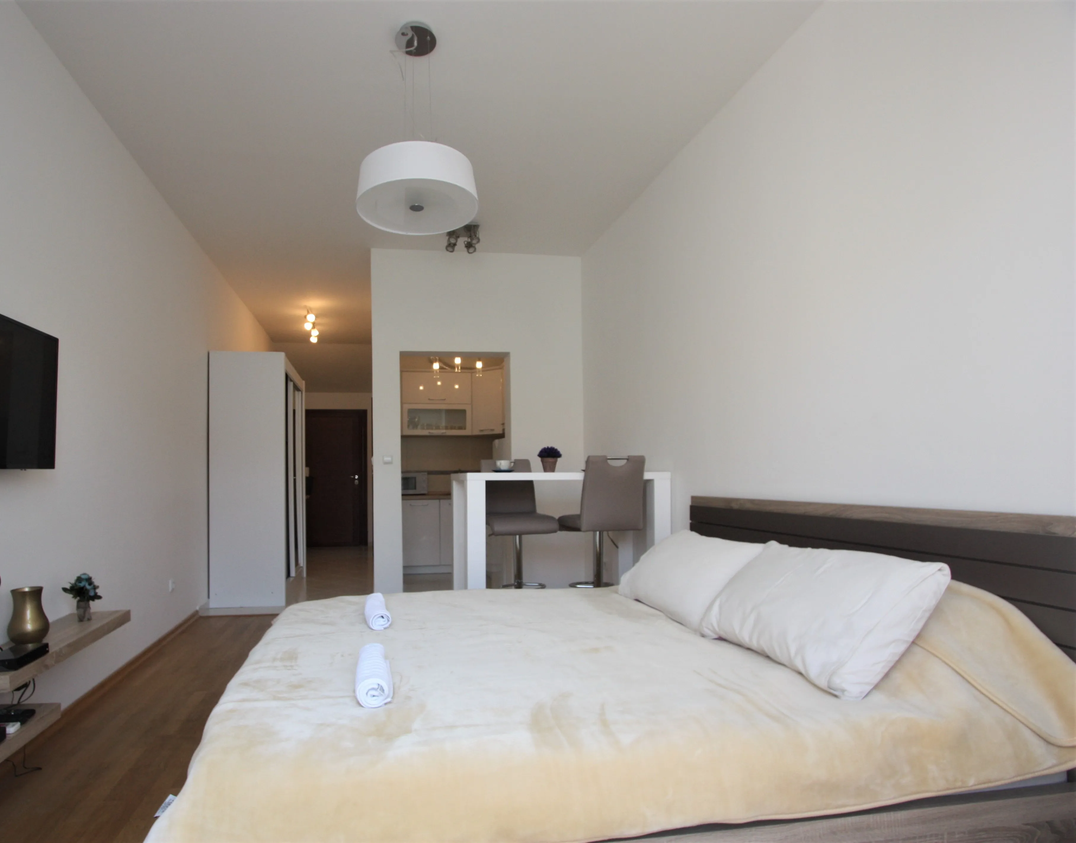 Walk to Beach Rental Studio Apartment In Budva