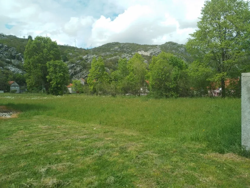 Plot of land in Cetinje