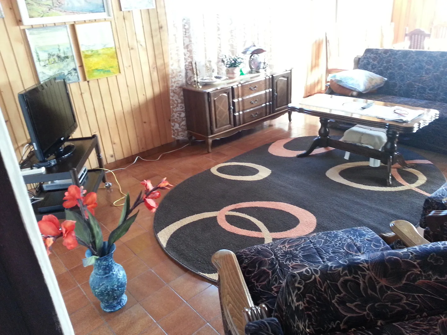 Erstes Reihenhaus in Bijela