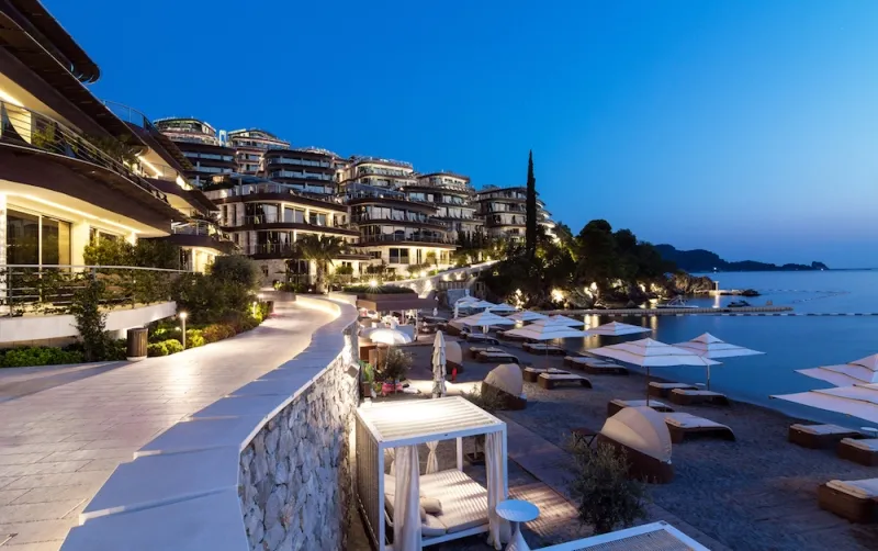 Luxurious apartments in Budva with spectacular sea view