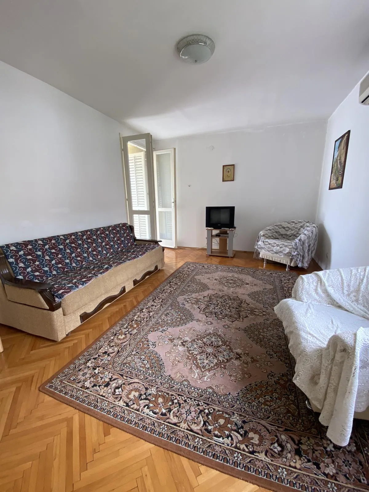 Apartment for sale in Herceg Novi with a sea view