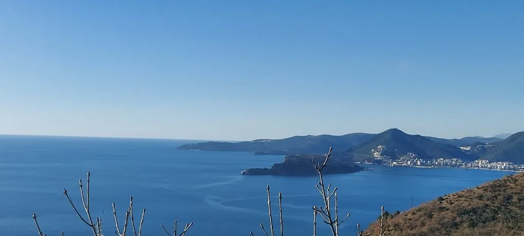 Grundstück in Blizikuce, Sveti Stefan, Budva