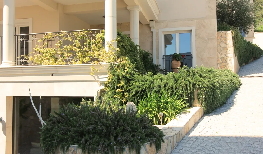 3765 Herceg Novi Djenovici Apartments Portofino Village 2-3r 71-156 m2