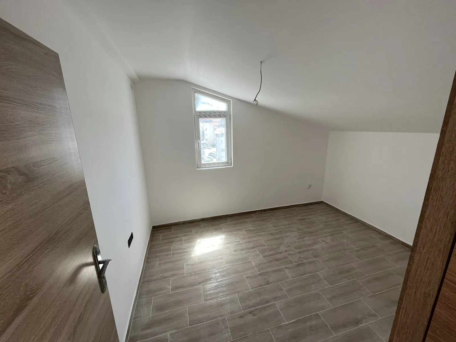 Two bedroom apartment in a new building in Igalo