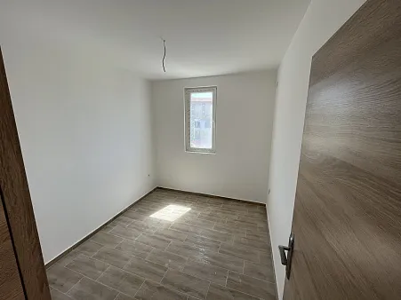 Two bedroom apartment in a new building in Igalo