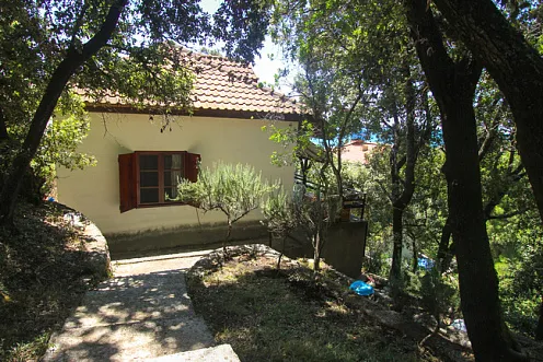 Дом в Утьехе в 30 м от моря