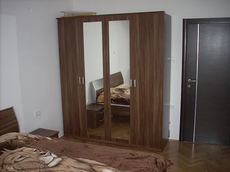 Spacious house in Markovici